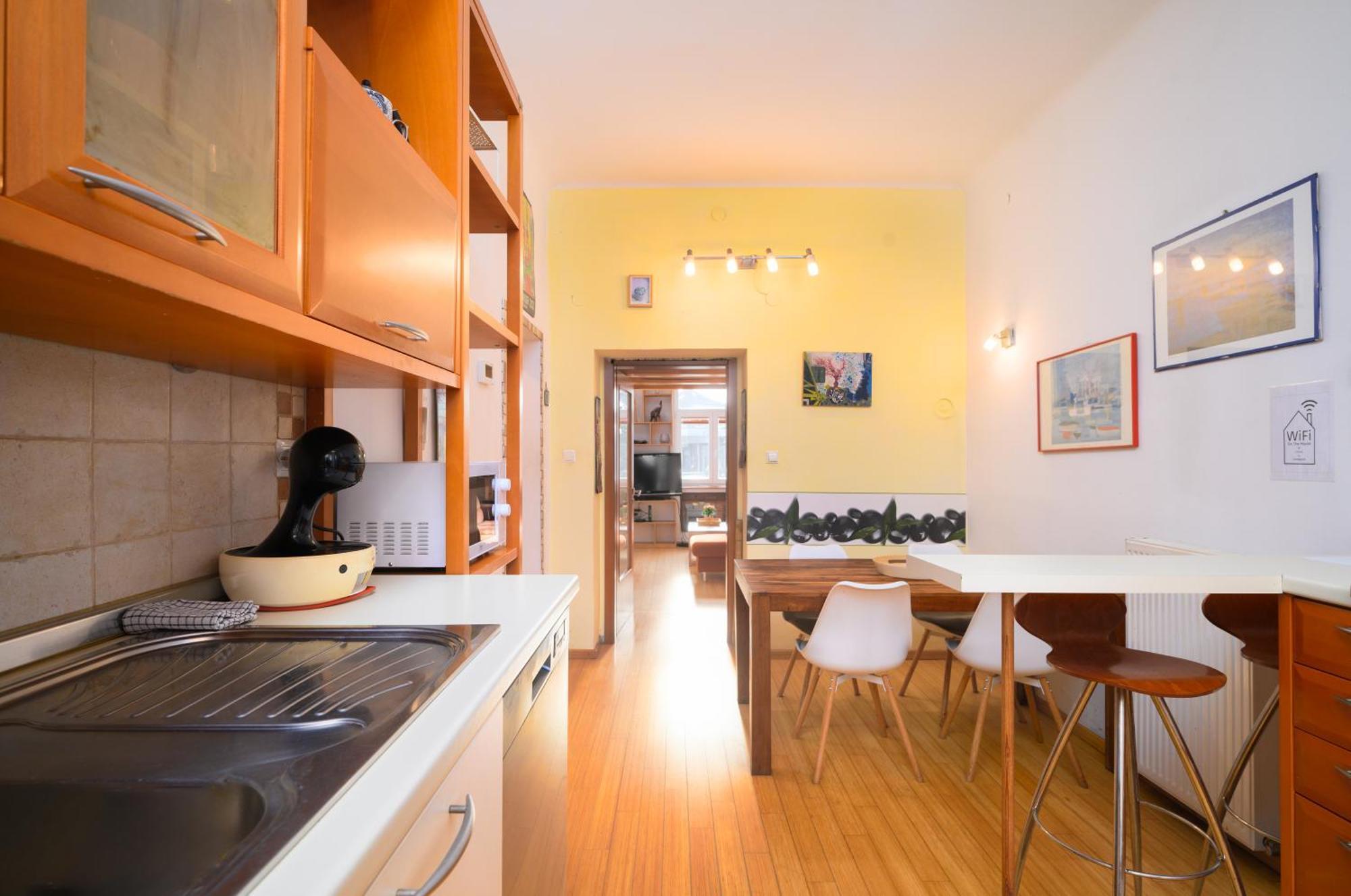 Urban View Apartment With Free Parking ليوبليانا المظهر الخارجي الصورة